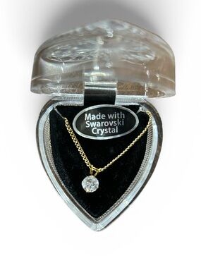 Swarovski Crystal Solitaire Pendant Necklace Gold Tone Heart Gift Box New